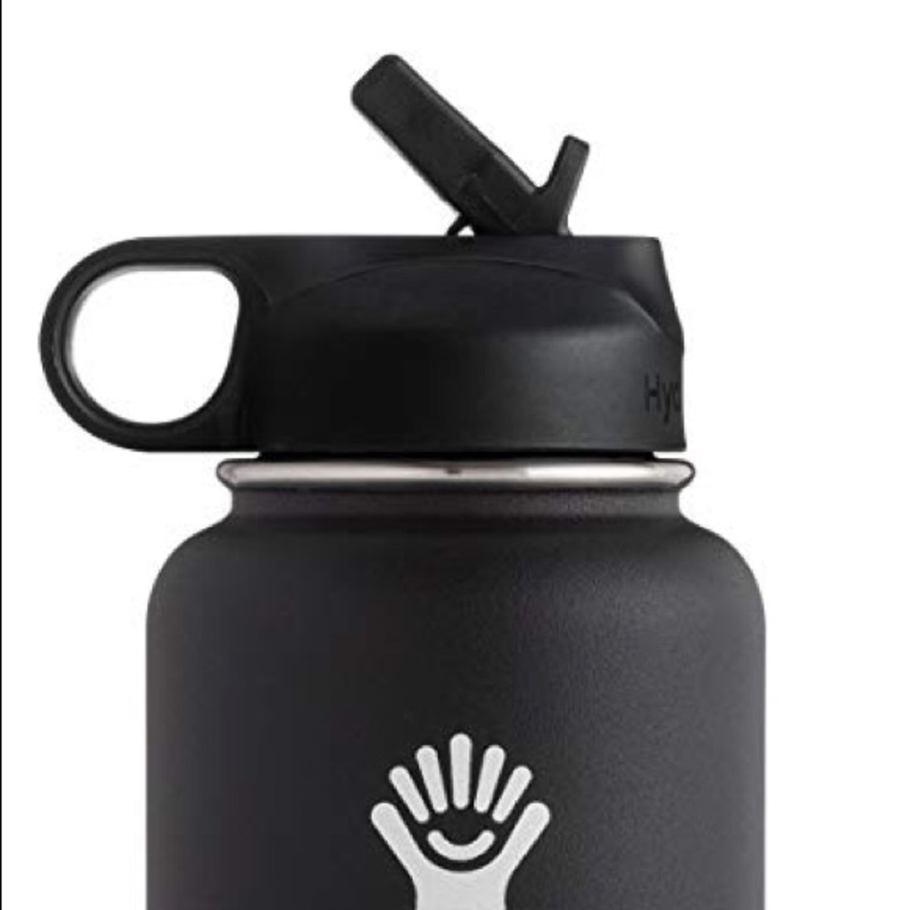 Black 32 oz Hydroflask